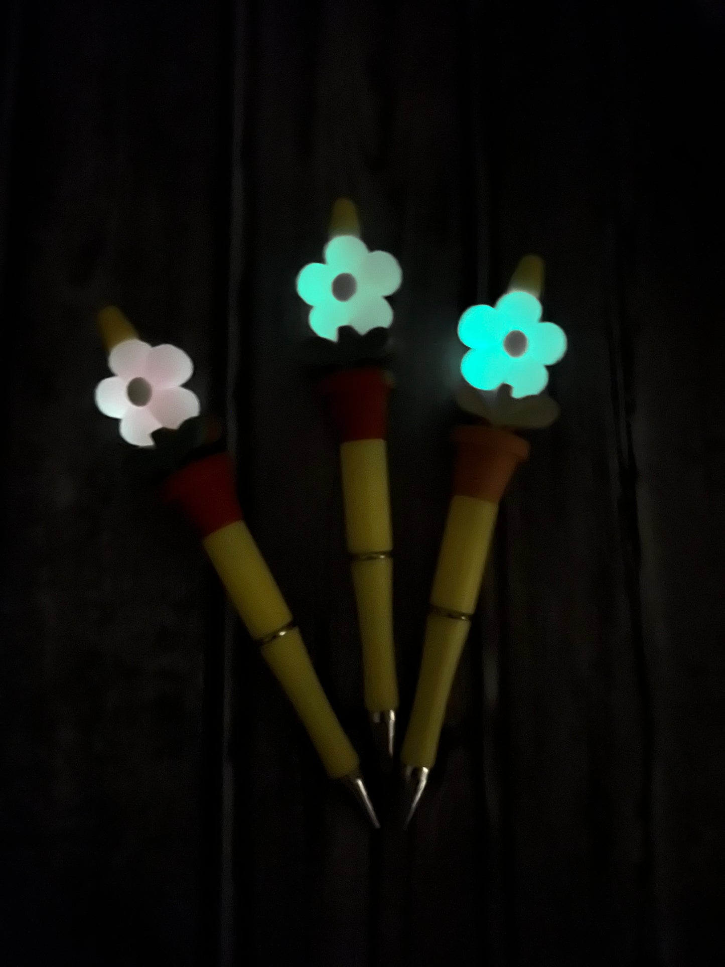 Glow in the dark potted flower pen